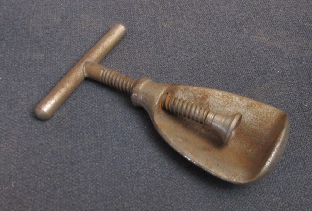 Vintage T Bar Metal  Screw Type Nut Cracker Nutcracker