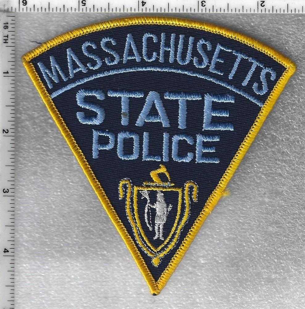 State Police  (Massachusetts)  Yellow Border  Shoulder Patch