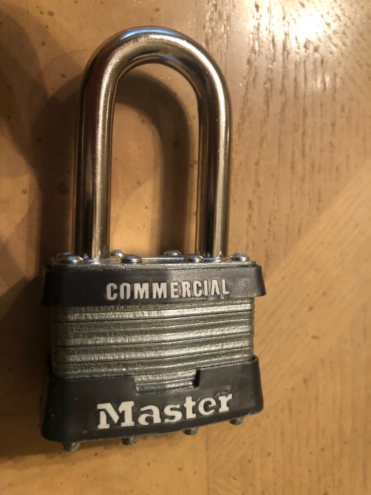 1- MASTER LOCK 1LF KEYED DIFFERENT COMMERCIAL GRADE NIB