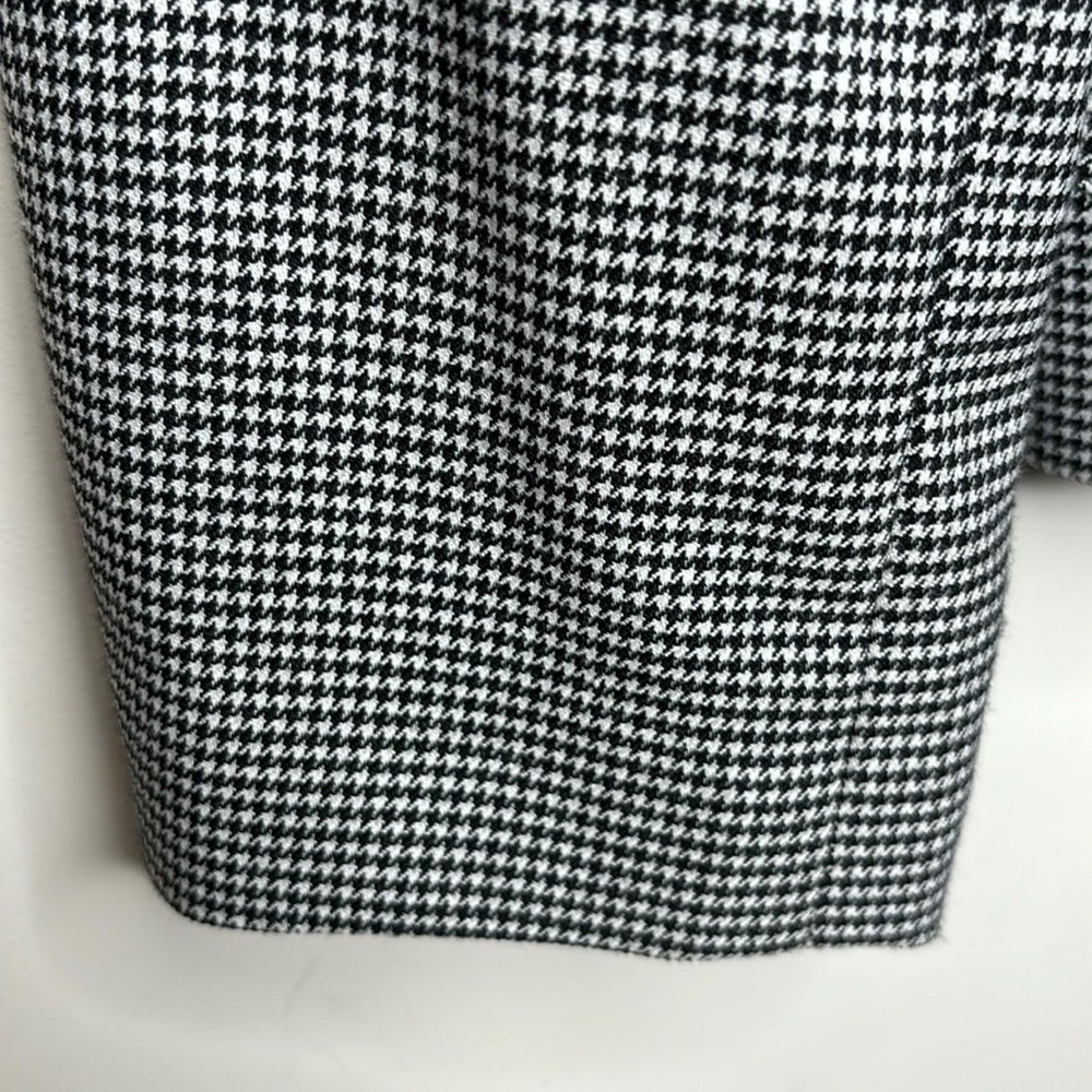 LINDOR Houndstooth Black & White Blazer - Size 16