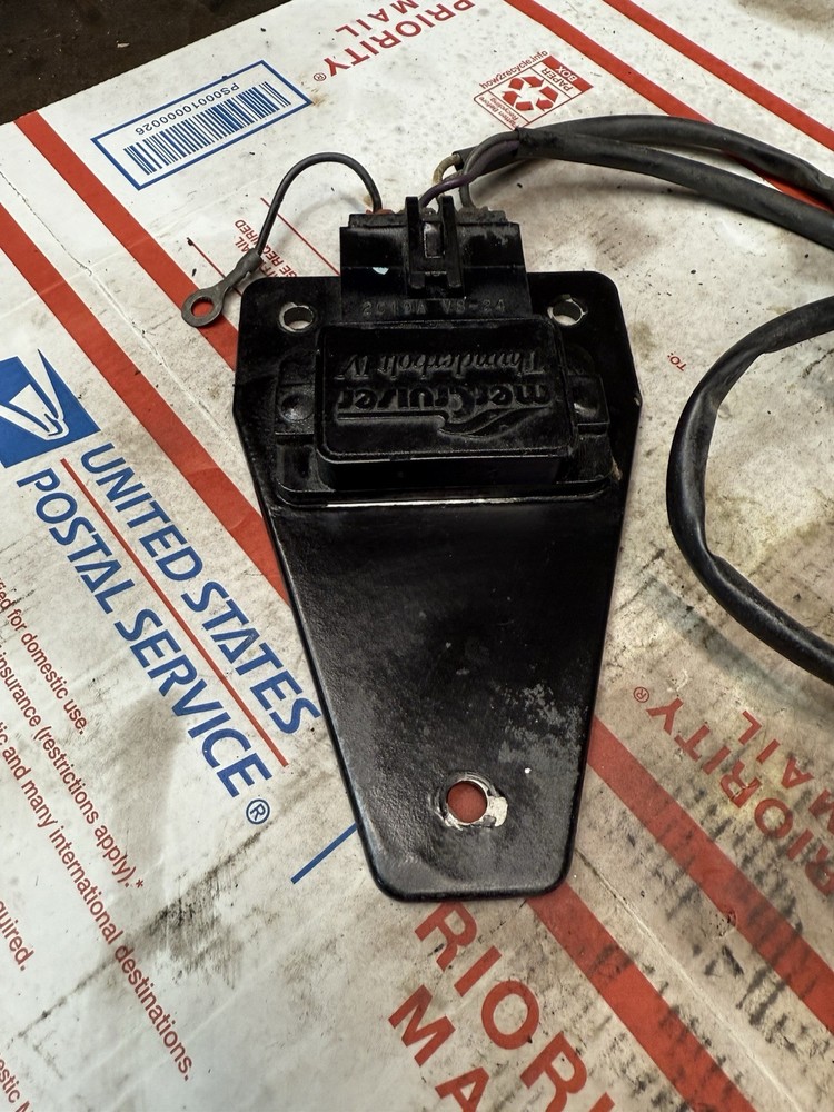 Mercruiser thunderbolt IV ignition module V8-24 2C19A