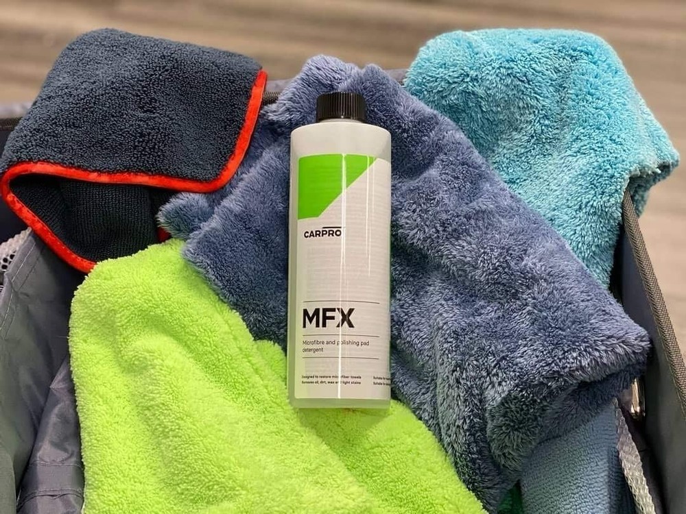 CARPRO MFX - Liter - Microfiber Detergent, Remove Oils, Waxes