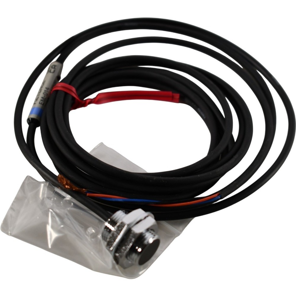 NEW Keyence EM-014 Proximity Sensor M14 Shielded Type NPN 4mm Detect
