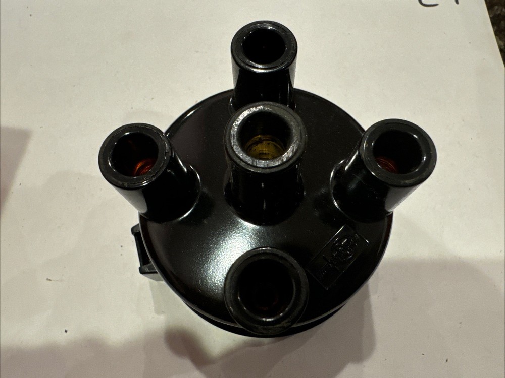 Standard Motor Products JH59 Distributor Cap NOS