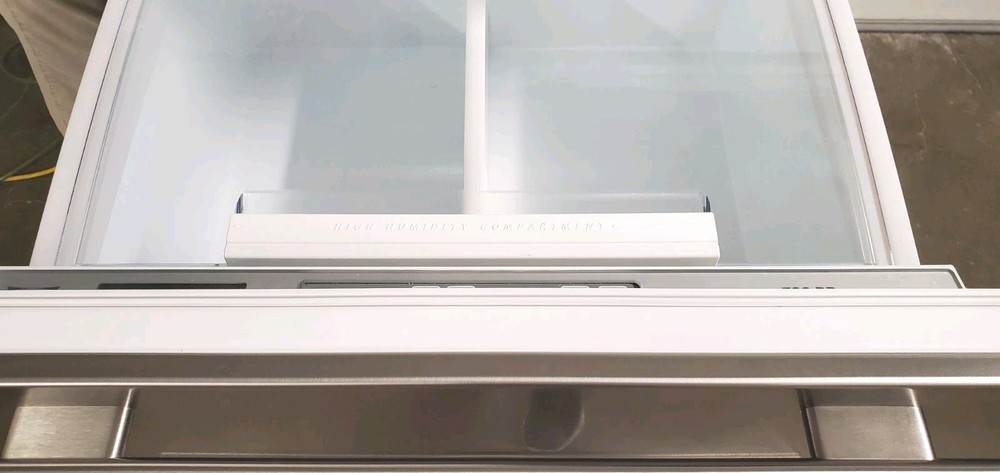 SUB-ZERO UNDERCOUNTER REFRIGERATOR DRAWERS