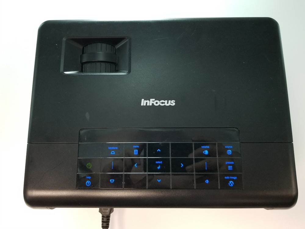 InFocus IN2116 DLP Projector (241 Lamp Hours)