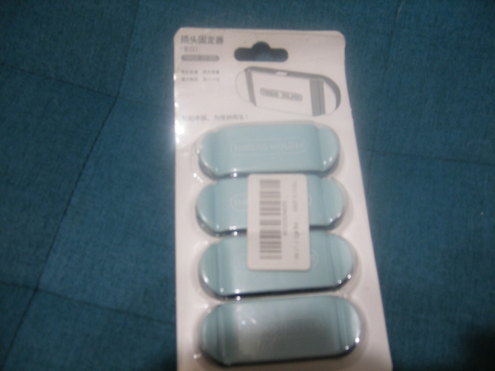 Set of 3 thread holder