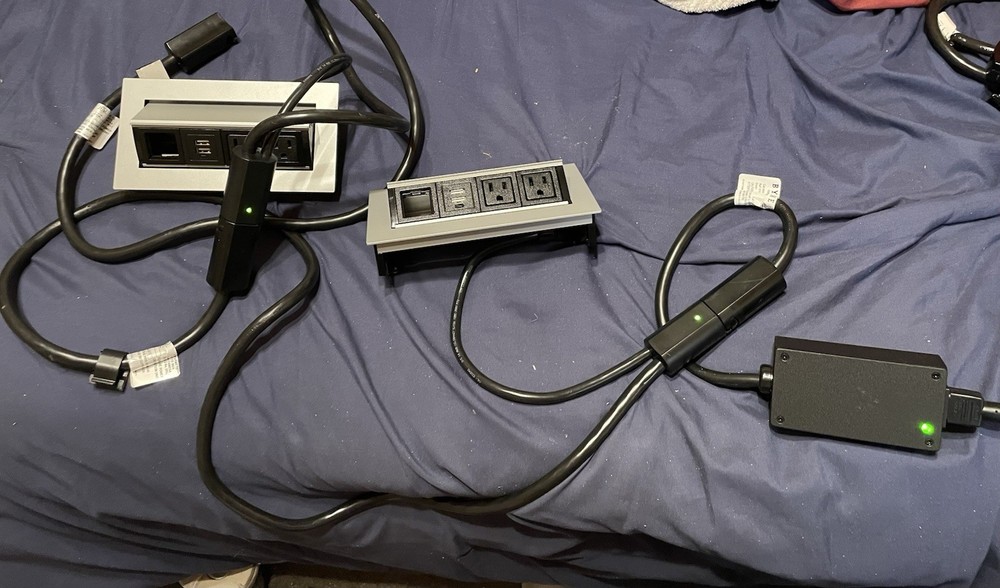 BYRNE conference table pop-up assembly