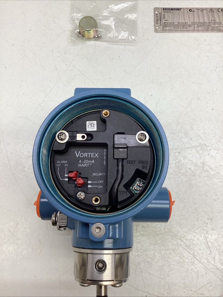 Rosemount 8800 Vortex Flow meter Transmitter NEW