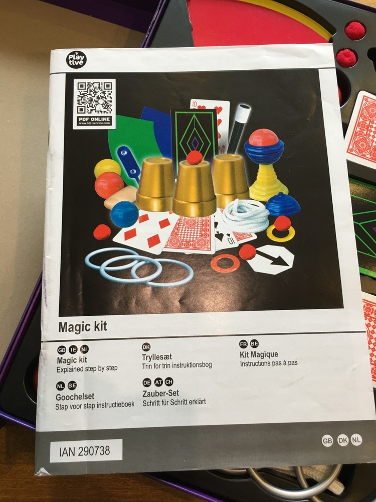 Magic set age 8+ (150 different tricks)