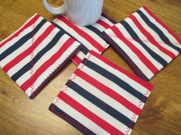 Patriotic Red, White, Blue Print Handmade Quilted Coffee Cup, Beverage Coasters