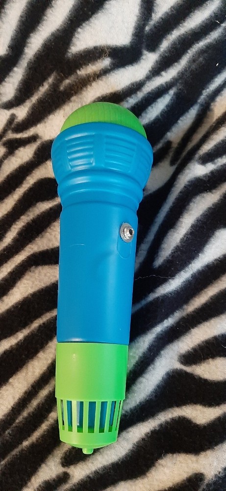 Circuit Bent mic harsh noise industrial circuit bent