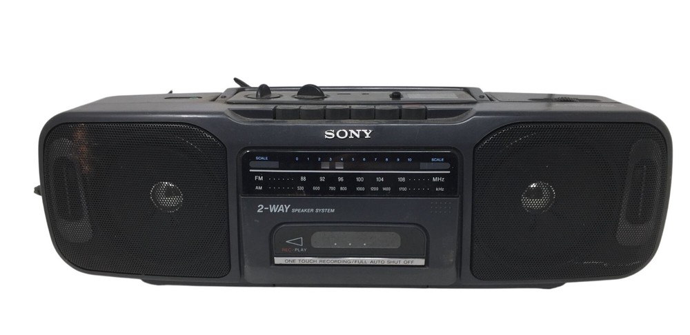 SONY 2 Way Speaker System Radio cassette corder - Powers on/Works!