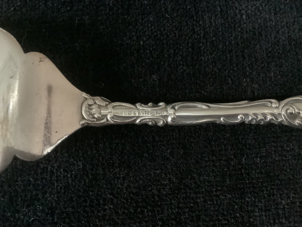 Wallace LOUVRE serving fork - NM