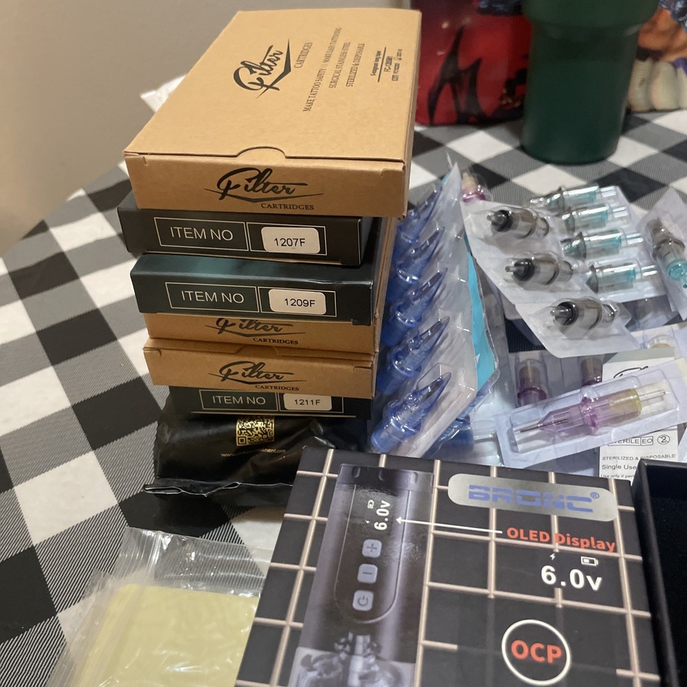 Bronc V2 Tattoo Machine With Practice Supplies