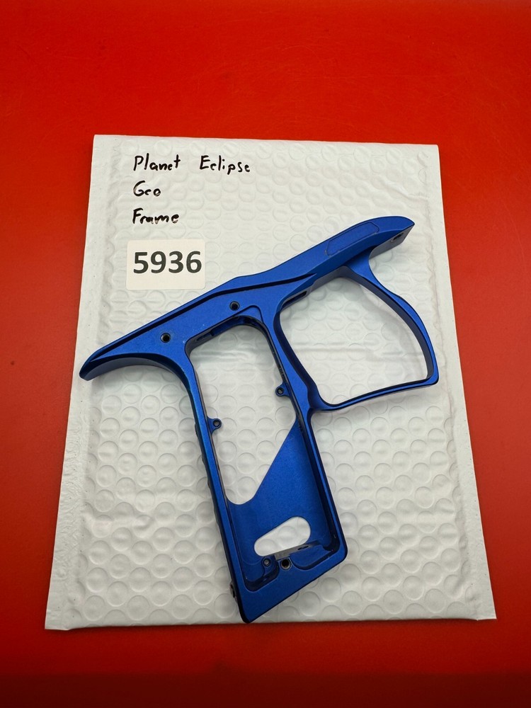 Planet Eclipse Geo Frame