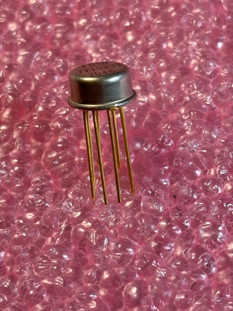 U5B7710333 Integrated Circuit