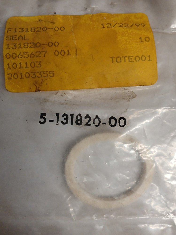 Black & Decker 131820-00 FELT SEAL