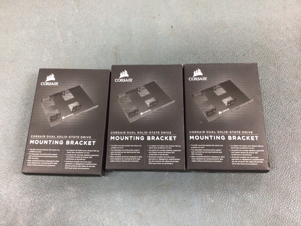 3x Open Box Corsair Dual SSD Mounting Bracket in Black, Model: CSSD-BRKT2 (A172)