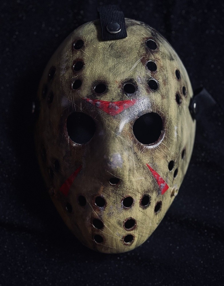 Deluxe Freddy Vs Jason Dream Sequence Jason Mask.