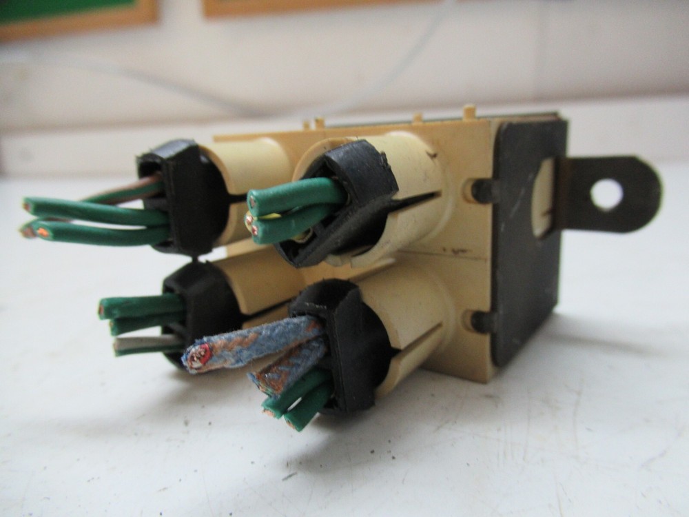 ROLLS ROYCE SHADOW 1 1976 SET OF 4 DASH WARNING LIGHTS