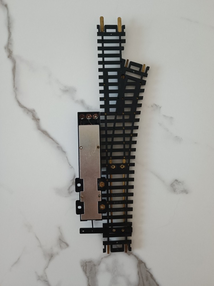 HO Scale Model Railroad Track Switch Left Vintage