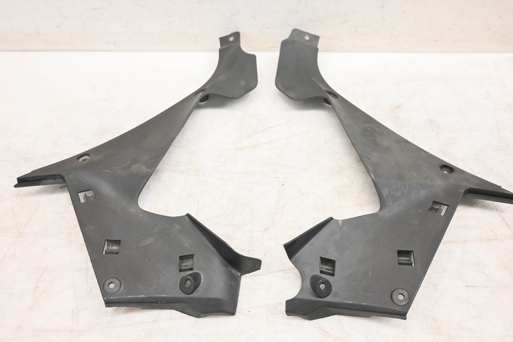 24 Yamaha YZF-R3 Left & Right Inner Panel Covers