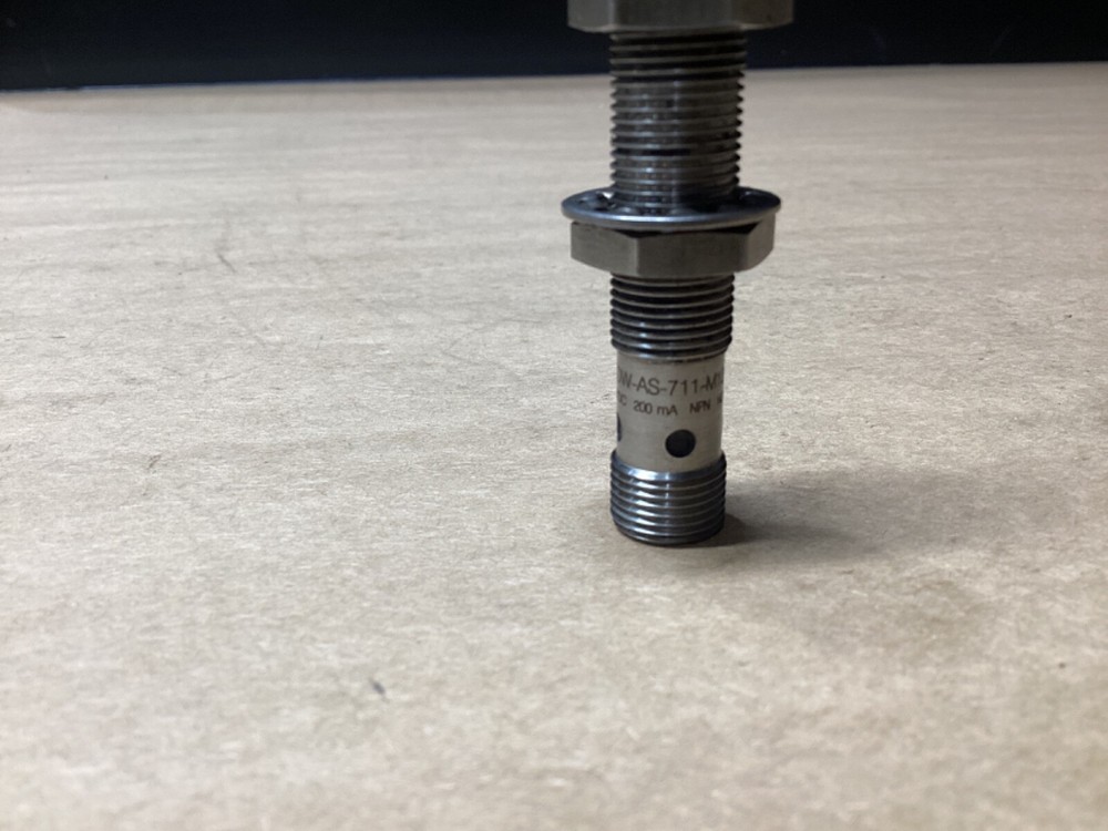 CONTRINEX DW-AS-711-M12 INDUCTIVE PROXIMITY SENSOR #114M56