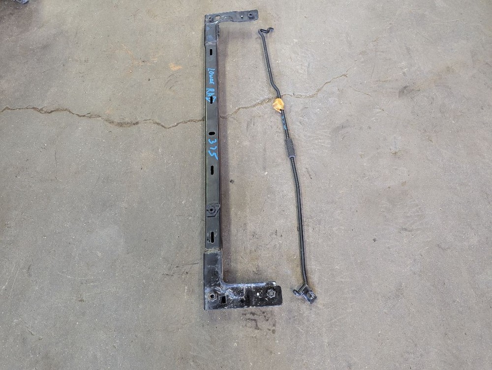 Upper Radiator Core Support Tie Bar | Fits 2007-2018 Jeep Wrangler