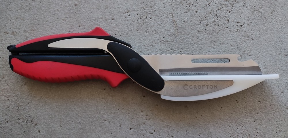 CROFTON KITCHEN SCISSORS COMBO BLADE CUTTING BOARD & KNIFE, EXCELLENT CONDITION!