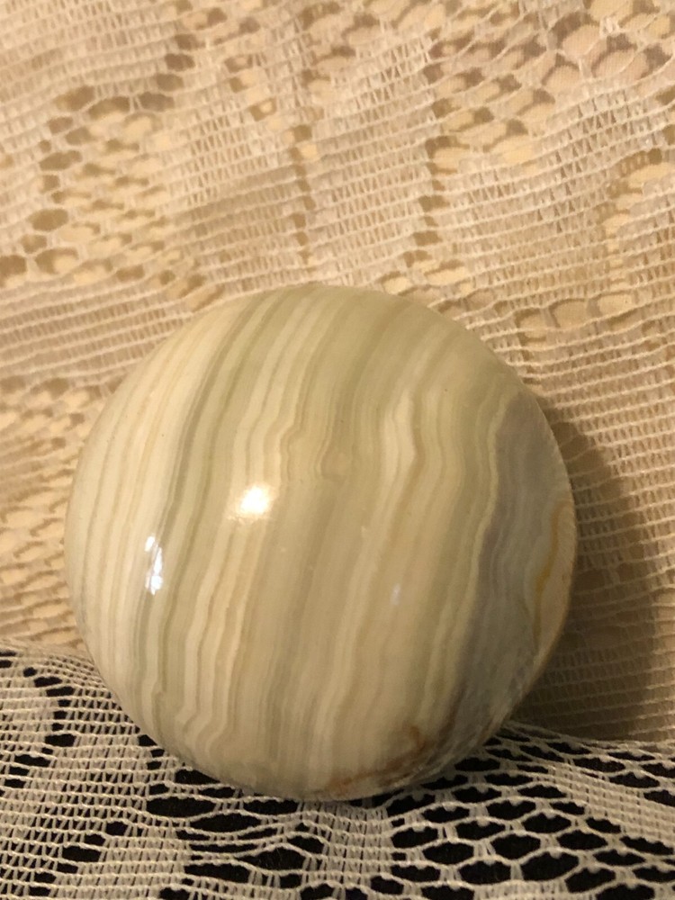 polished round rock ball 2.5            a7