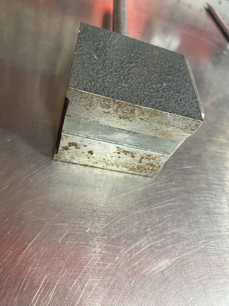 Mitutoyo 7012 Magnetic Base Stand