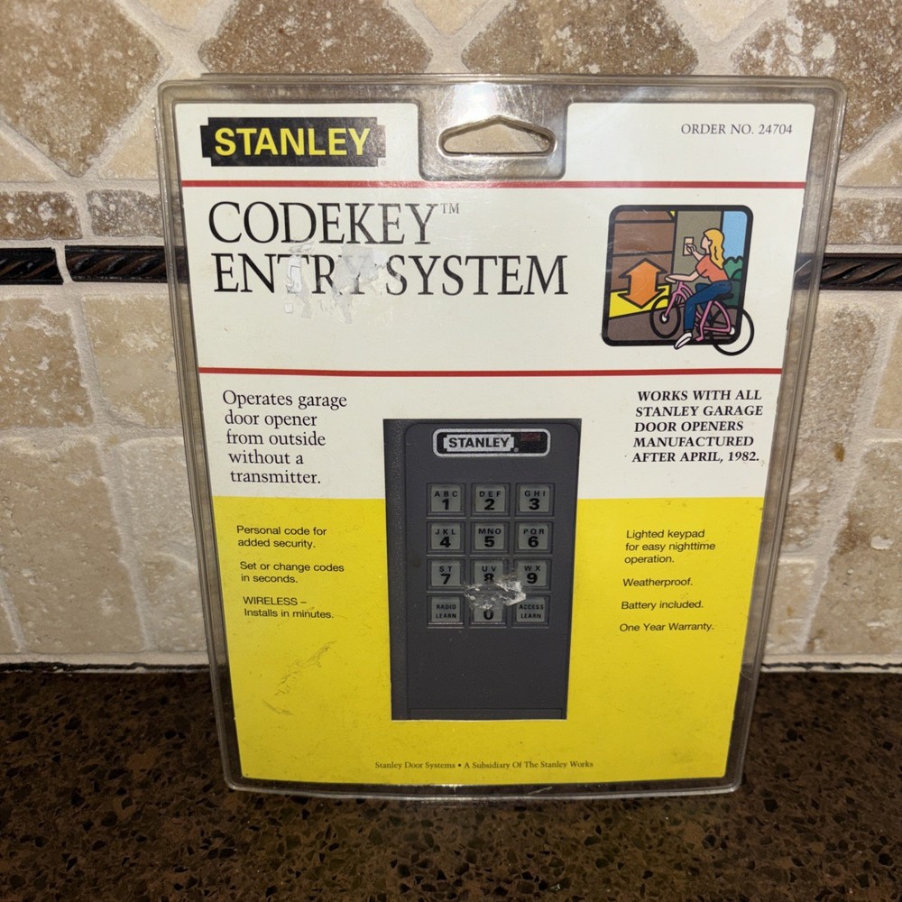 Stanley 24704 Lighted Garage Door Entry Keypad