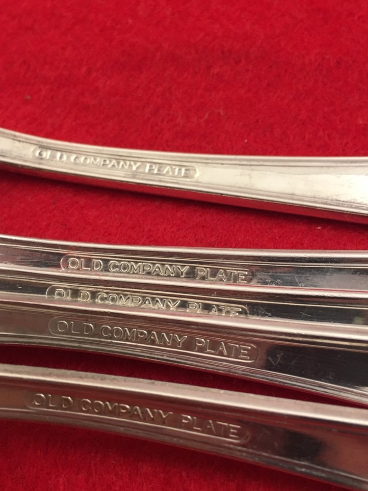 International SIGNATURE 1950 Mono D Silverplate 5-Solid Serving Spoons