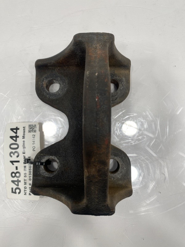 Freightliner MT55 Engine Mount 0130509001 (548-13044)