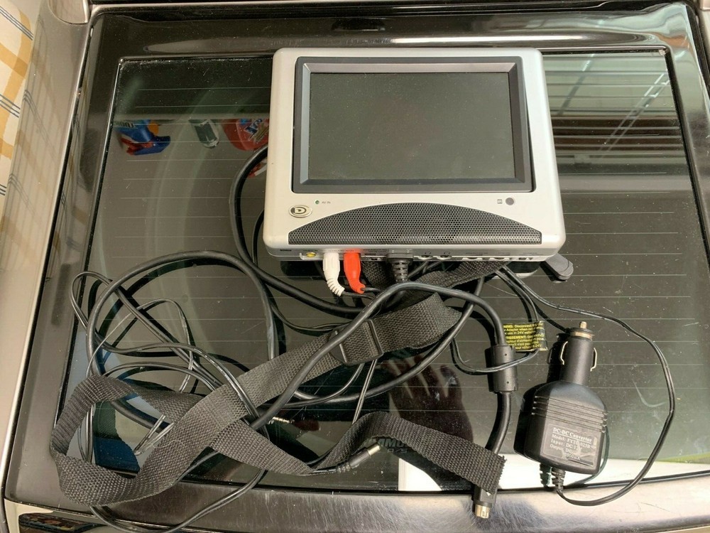 Monitor Back Seat Monitor UNTESTED NO REFUNDS