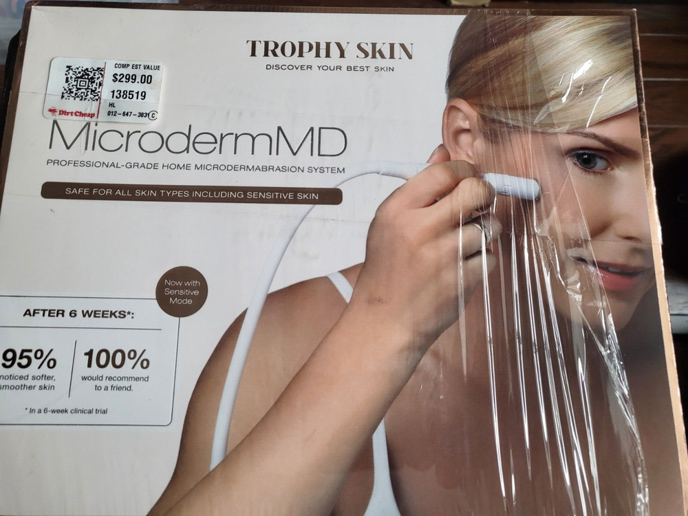 Trophy Skin MicrodermMD - At Home Microdermabrasion Kit- White