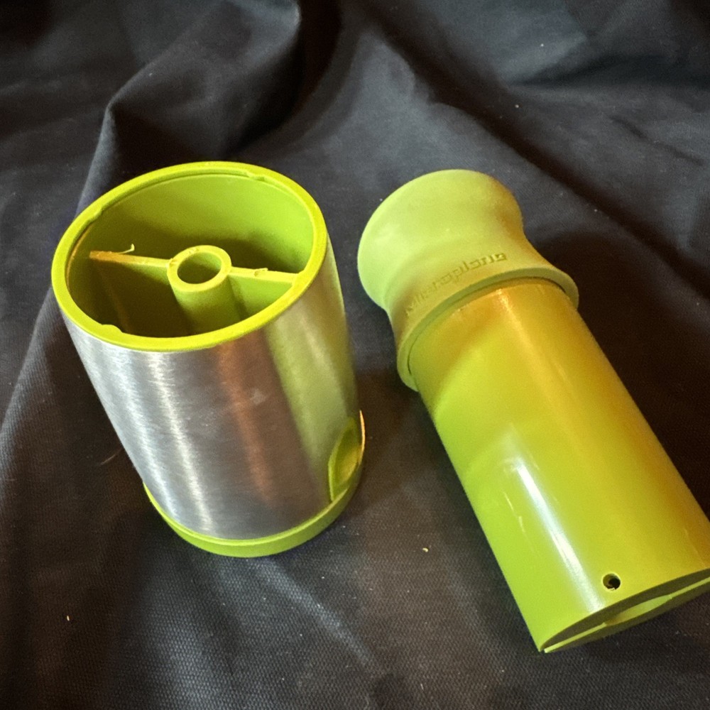 Microplane Herb Mill Grinder Cuts Fresh Herbs Dishwasher Safe EUC