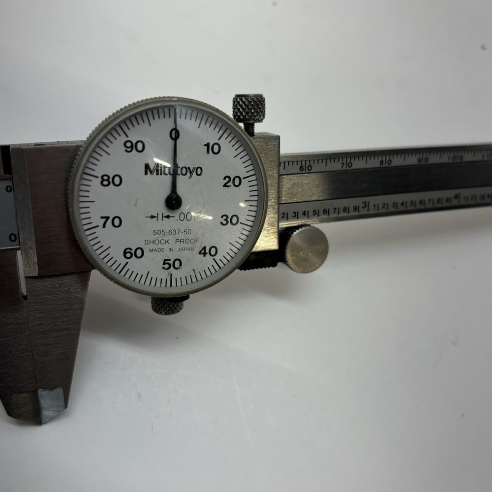 Mitutoyo 505-746 Dial Caliper - 12" - with Case