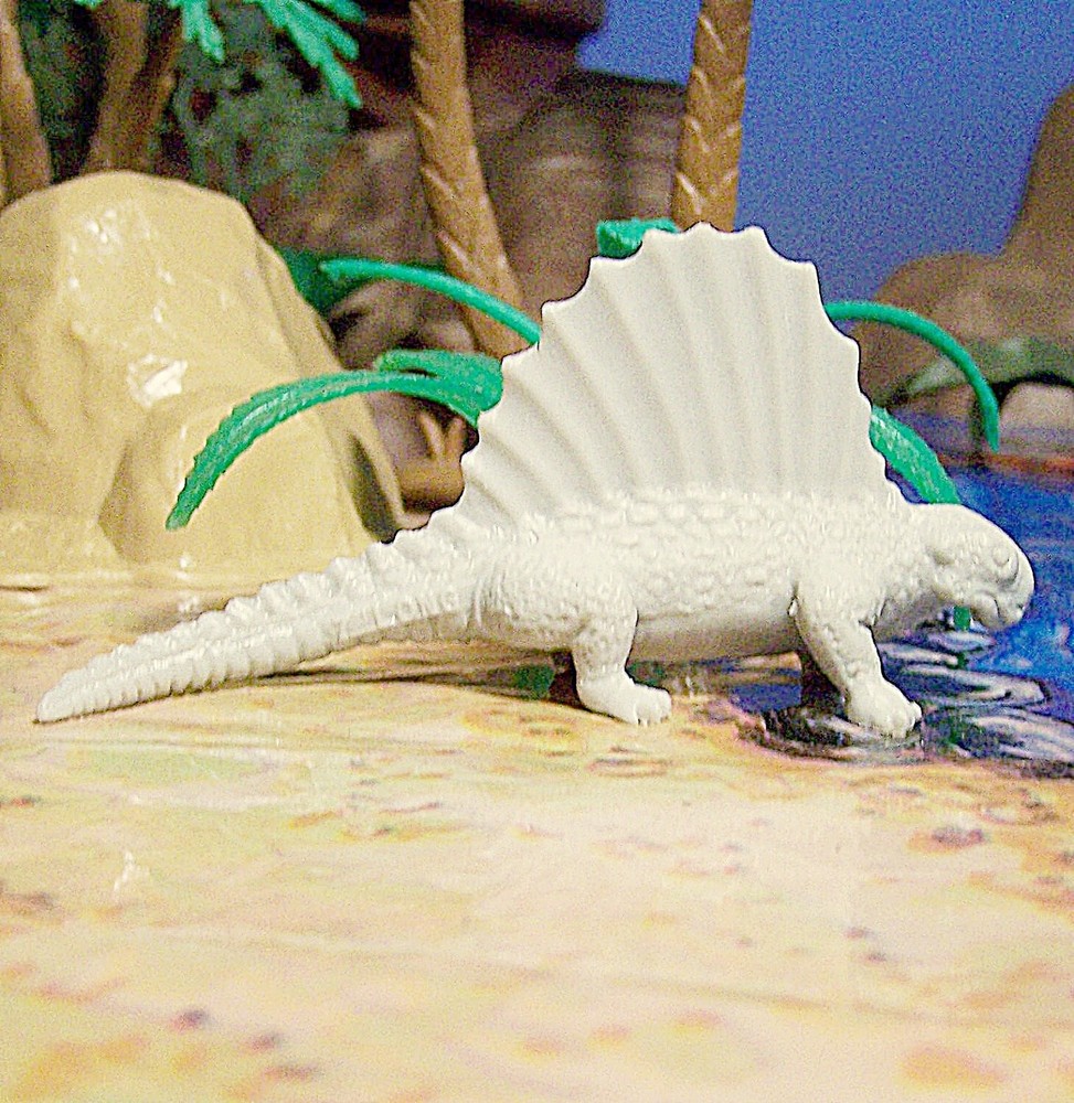 Marx 1971 Type I Dimetrodon Reptile Dinosaur Waxy Light Gray
