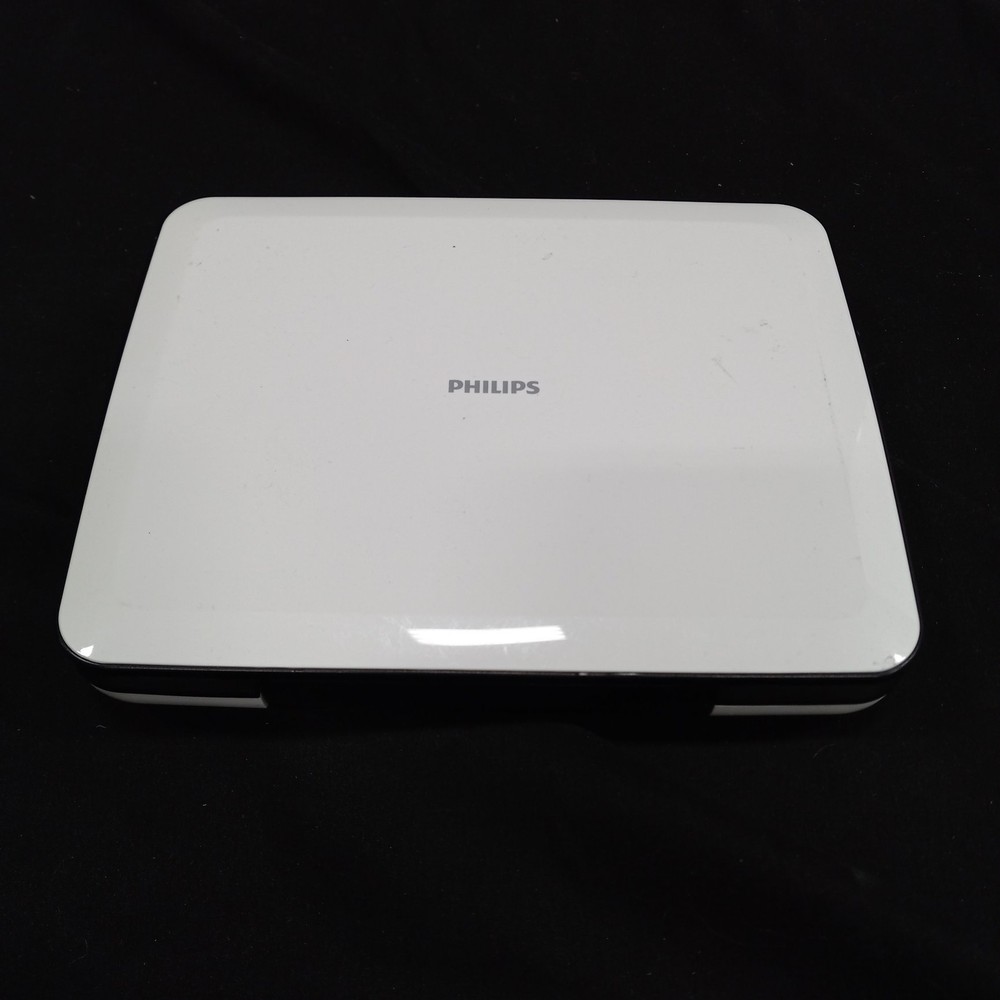 Philips Model PET741/37 Portable DVD Player