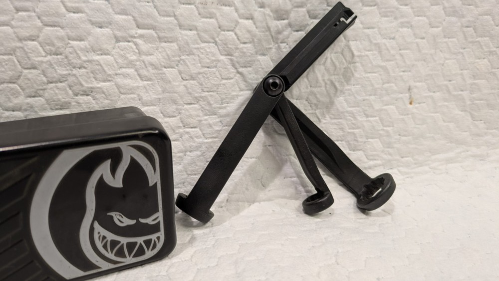 SPITFIRE TOOLS (SKATEBORDING)