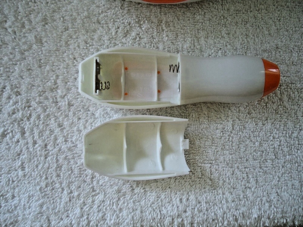 " NIB " Pet Nail Grinder " GREAT GIFT ITEM "