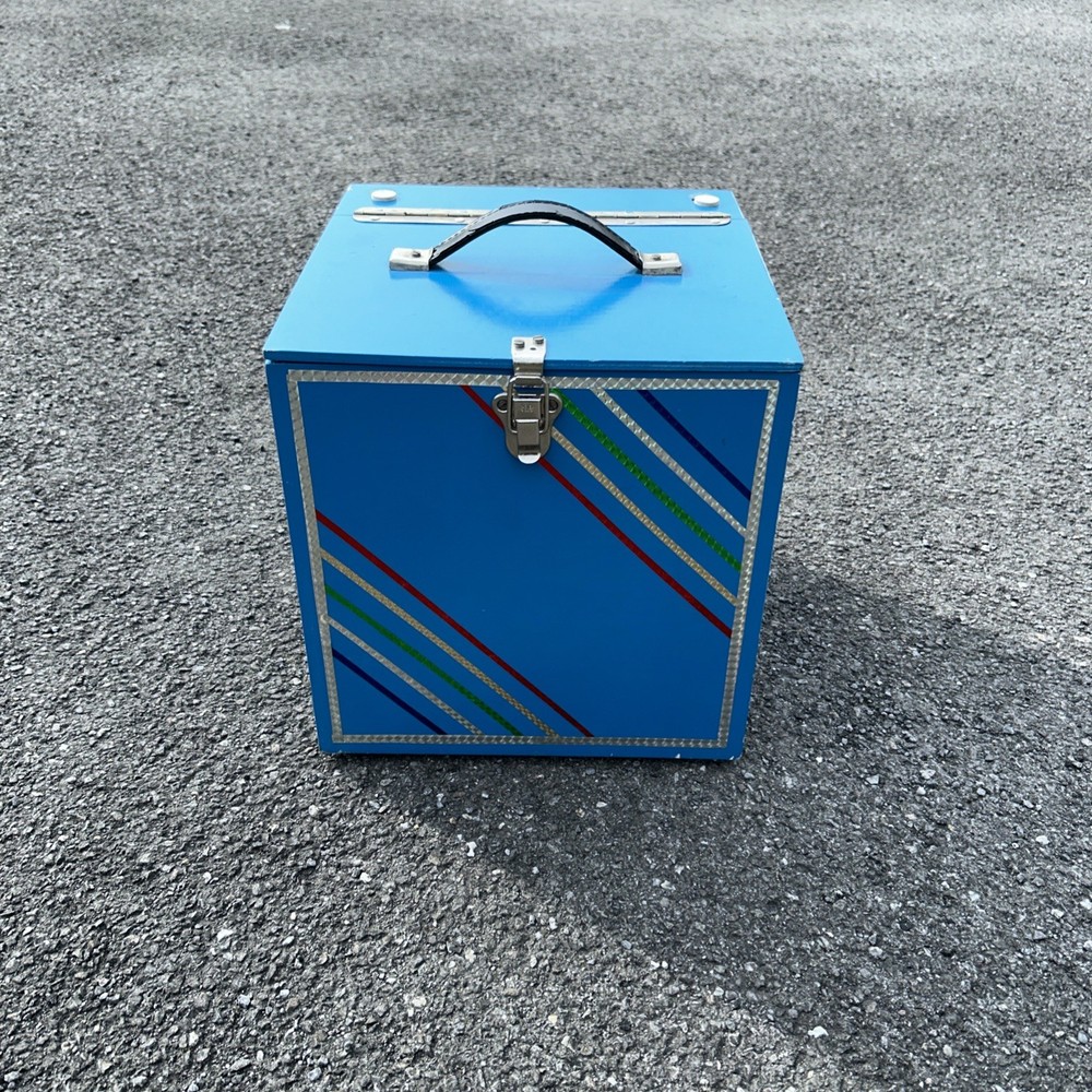 Professional Magicians Prop Box