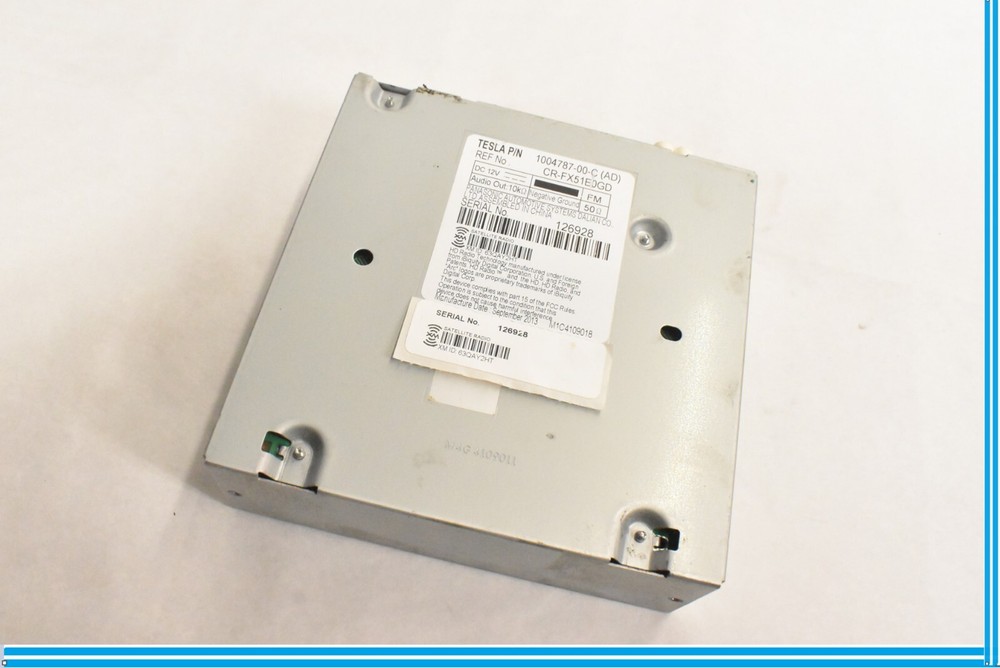 2012-2016 OEM TESLA Model S Radio Receiver Control Module Panasonic