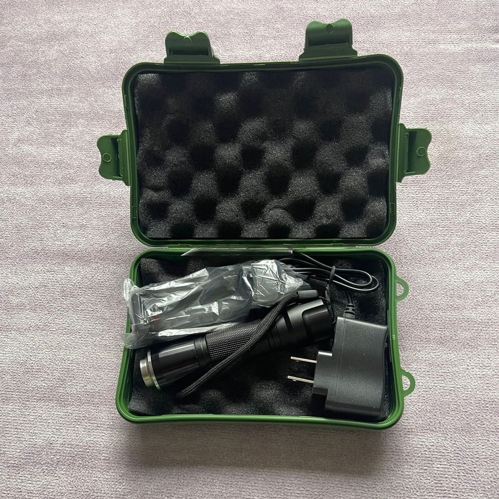 Handheld Portable 10W LED Fiber Optic Cold Light Source for Endoscope