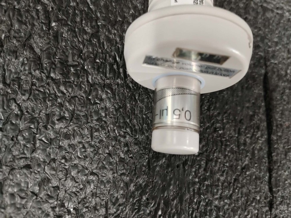 Eppendorf 0.5-10µL Reference Adjustable Volume Single Channel Pipette