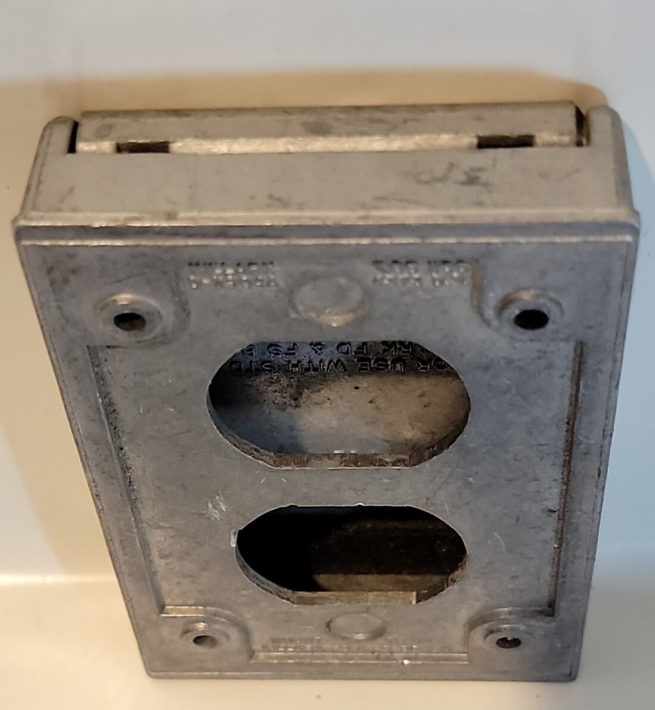 Killark Series FCL FD & FS Spring Hinged Box D-11904A. HTF