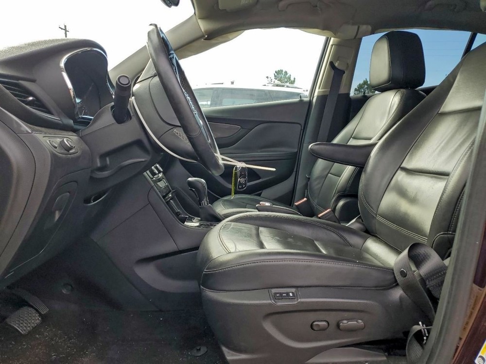 ENCORE 2018 Glove Box 4946384