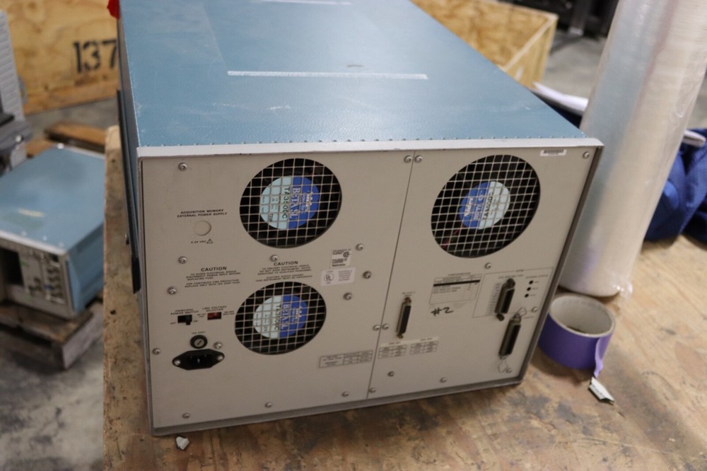 Tektronix DSA 602 Digitizing Signal Analyzer